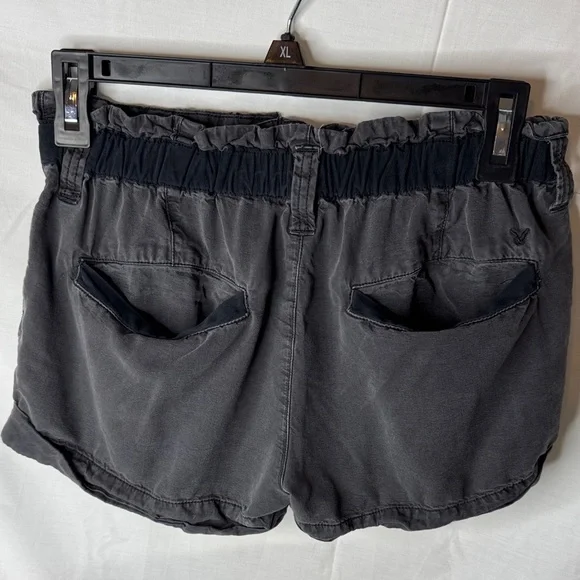 American Eagle Outfitters Dark Gray Women's Cargo Shorts - Picture 2 of 4